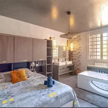 Lovely In With Kitchen