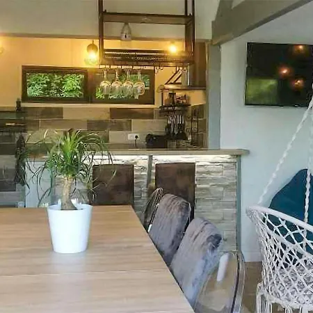 Lovely In With Kitchen Holiday home Vianne